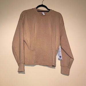Lululemon Gathered Waist Crew Pullover